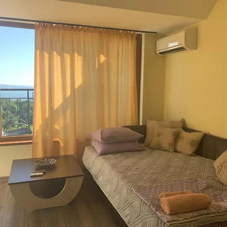 Galata View Sea Views & Free Parking Apartamento *